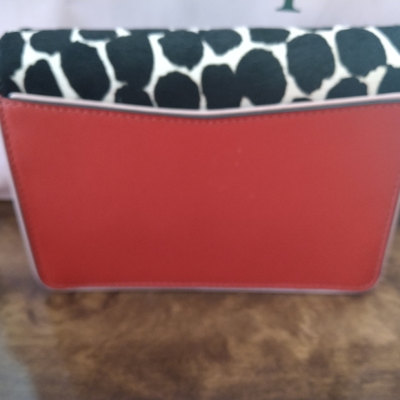 Kate Spade - Picture 3 of 3